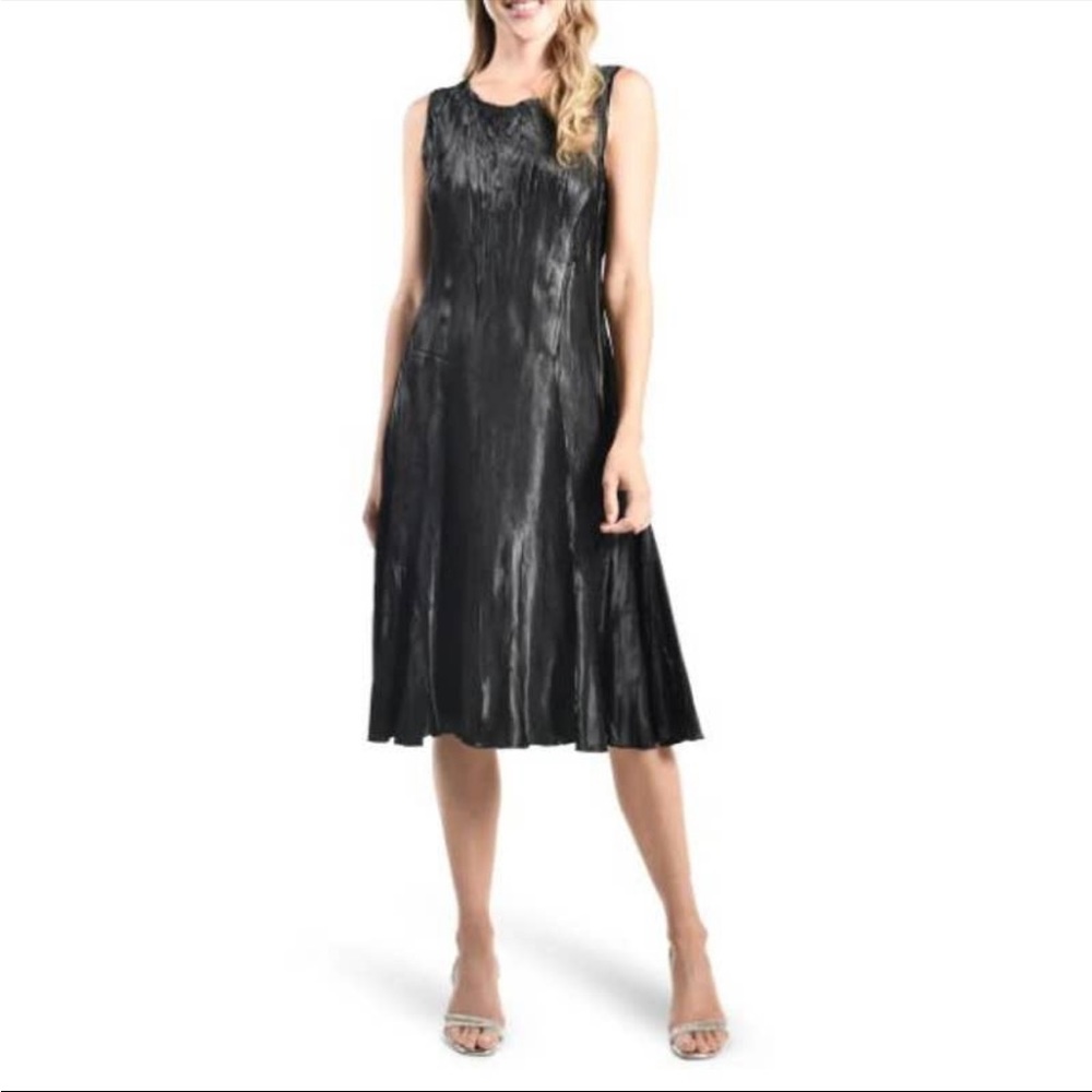 Komarov Accordion Pleated Sleeveless Charmeuse dress cocktail black size large